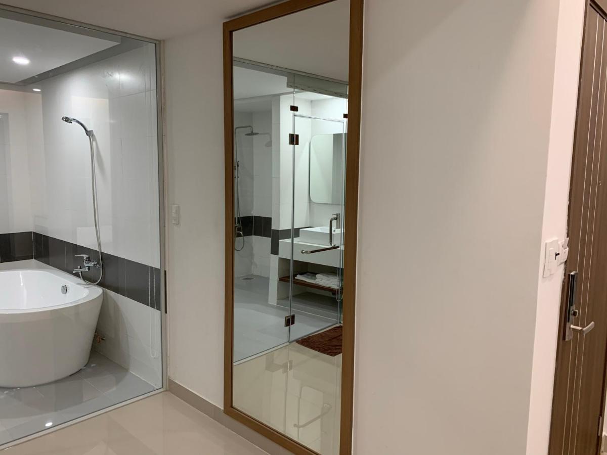 Tan Cuu Long Hotel Ho Chi Minh-stad Buitenkant foto